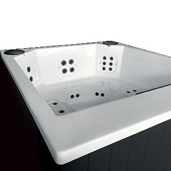 Спа бассейн Treesse Quarz Light 212